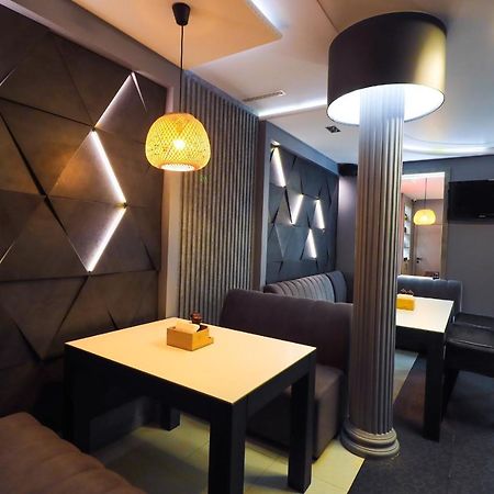 Altin Palace Comrat Εξωτερικό φωτογραφία