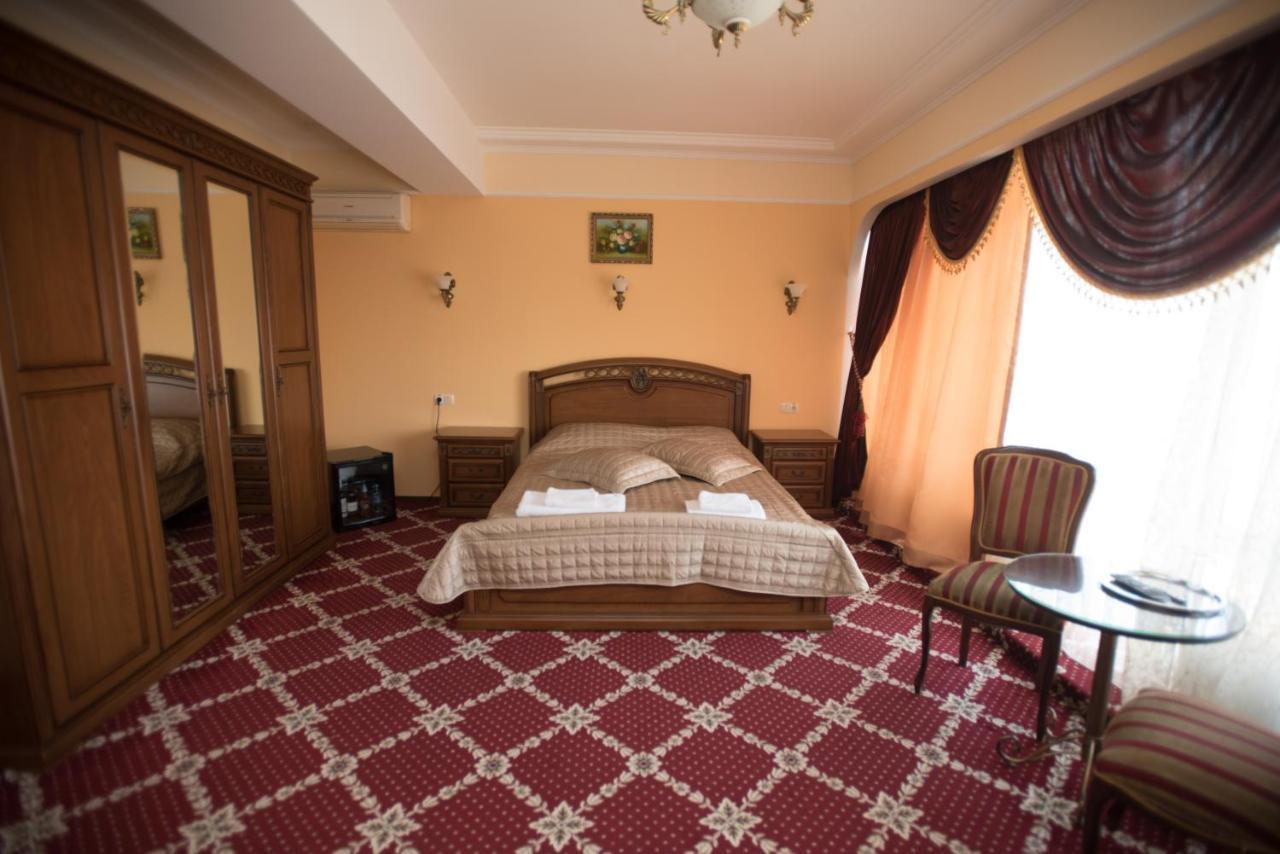 Altin Palace Comrat Εξωτερικό φωτογραφία