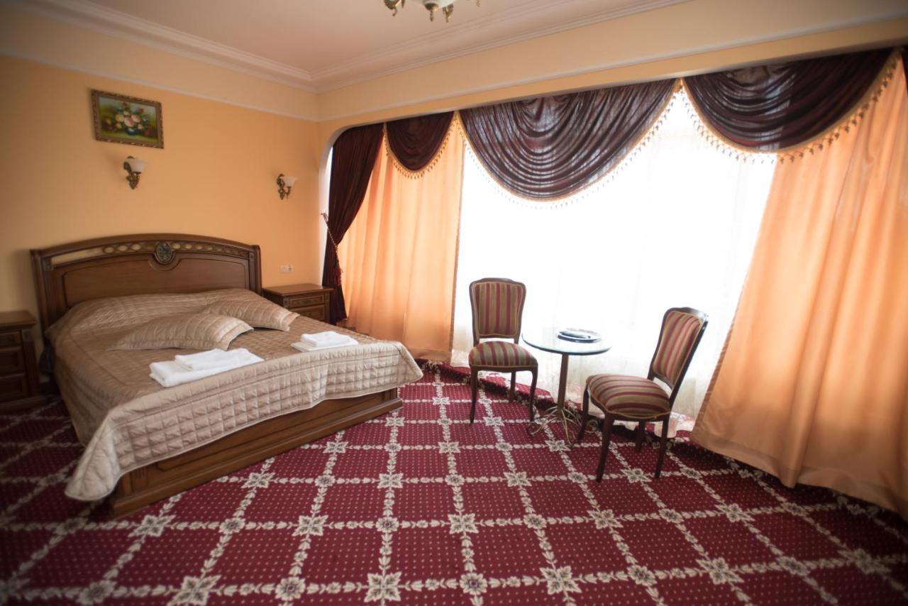 Altin Palace Comrat Εξωτερικό φωτογραφία