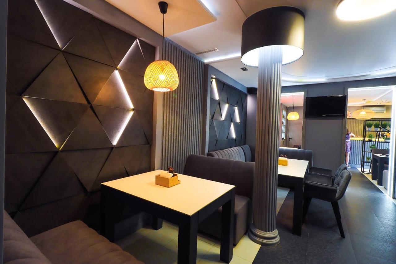 Altin Palace Comrat Εξωτερικό φωτογραφία