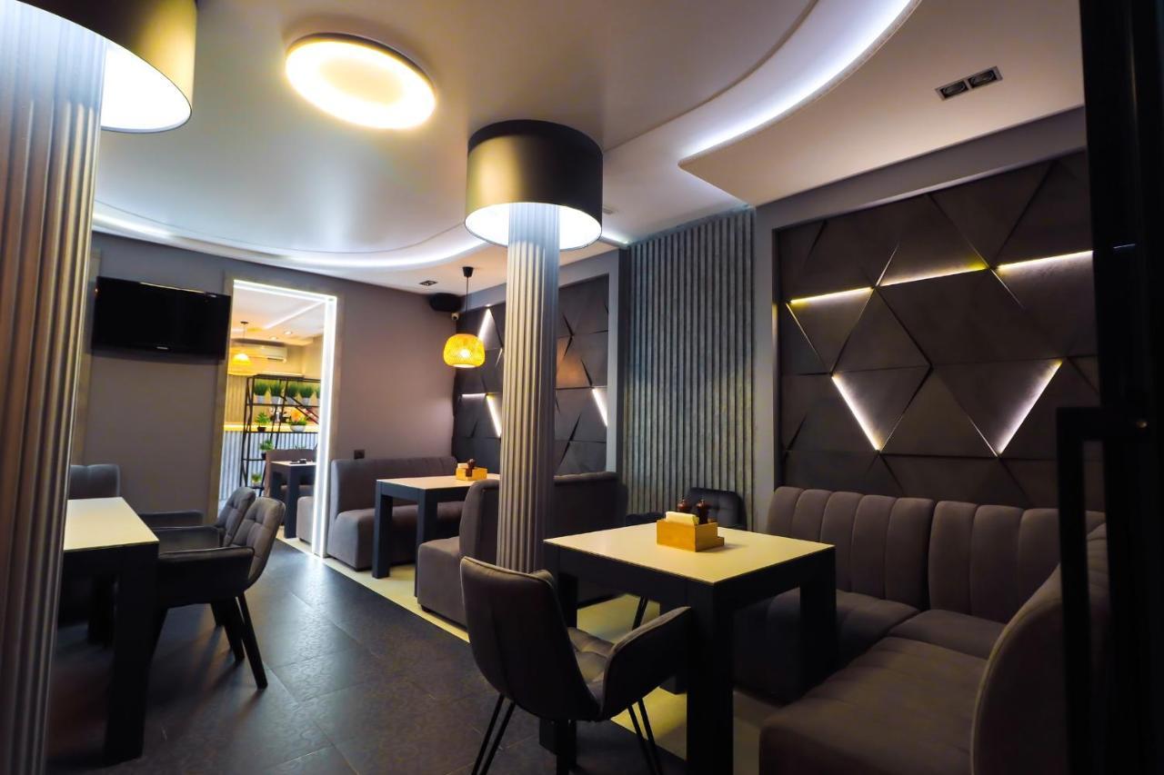 Altin Palace Comrat Εξωτερικό φωτογραφία